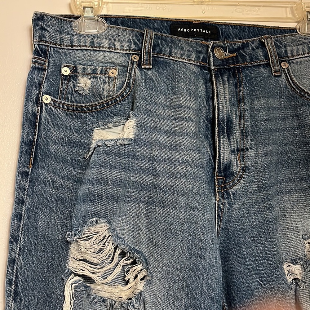 Aeropostale ripped Mom Jeans - Picture 3 of 5
